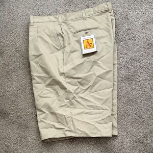 Men's Tan Shorts